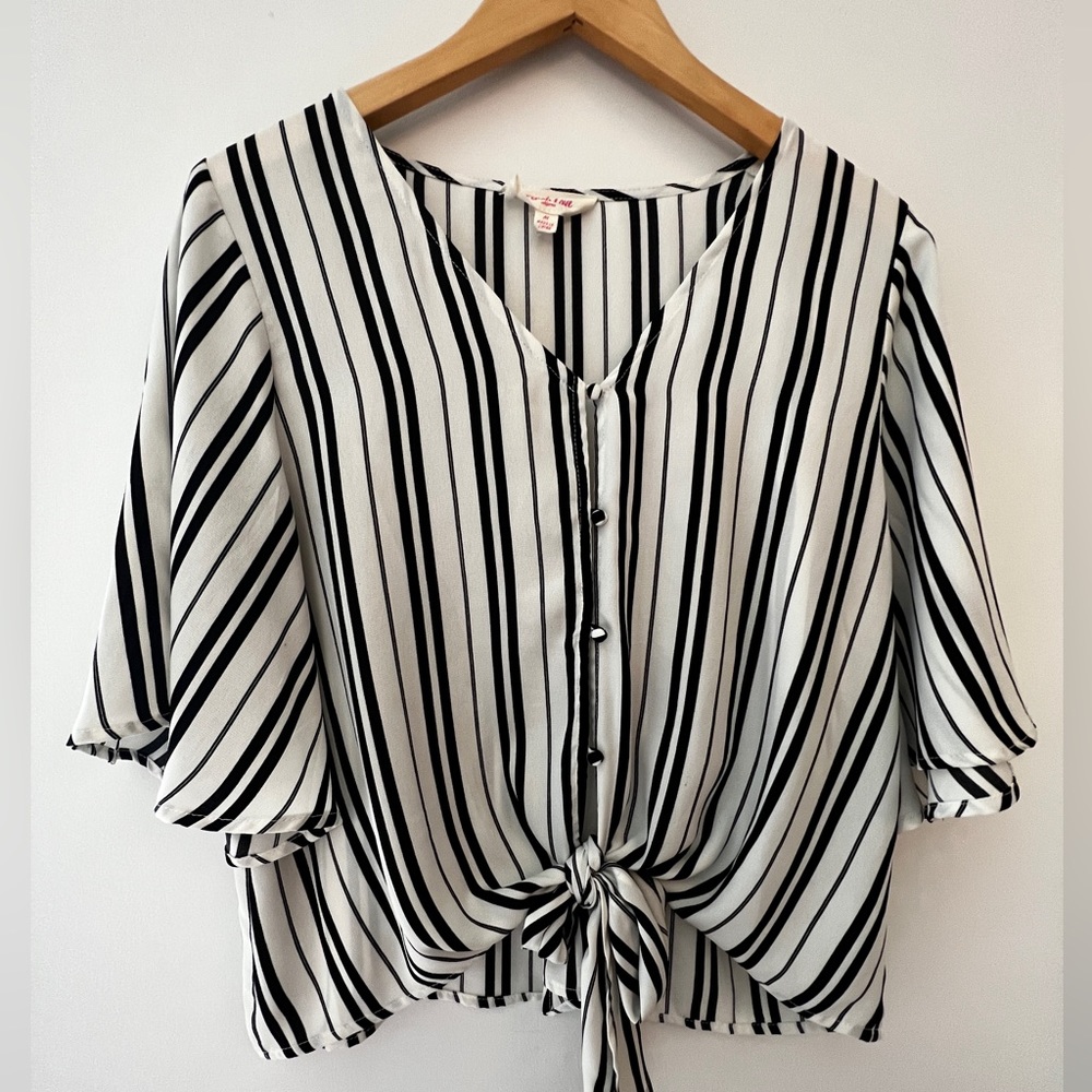 Black and white blouse